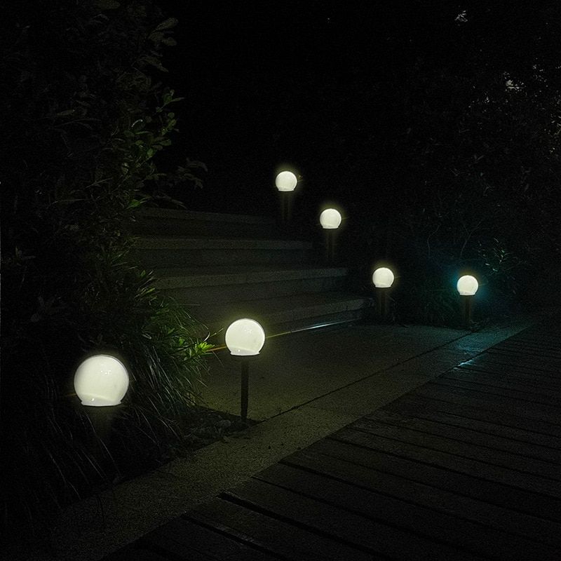 7 Changeable Color LED Solar Garden Outdoor Lawn Lights